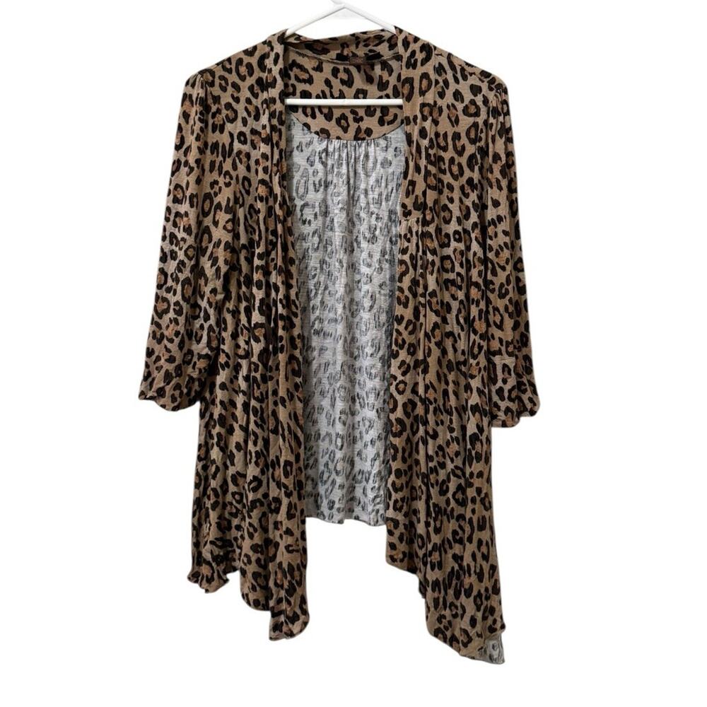 Victor Alfaro Women Size Medium‎ Open Front Top Cheetah Print Stretch Artsy City